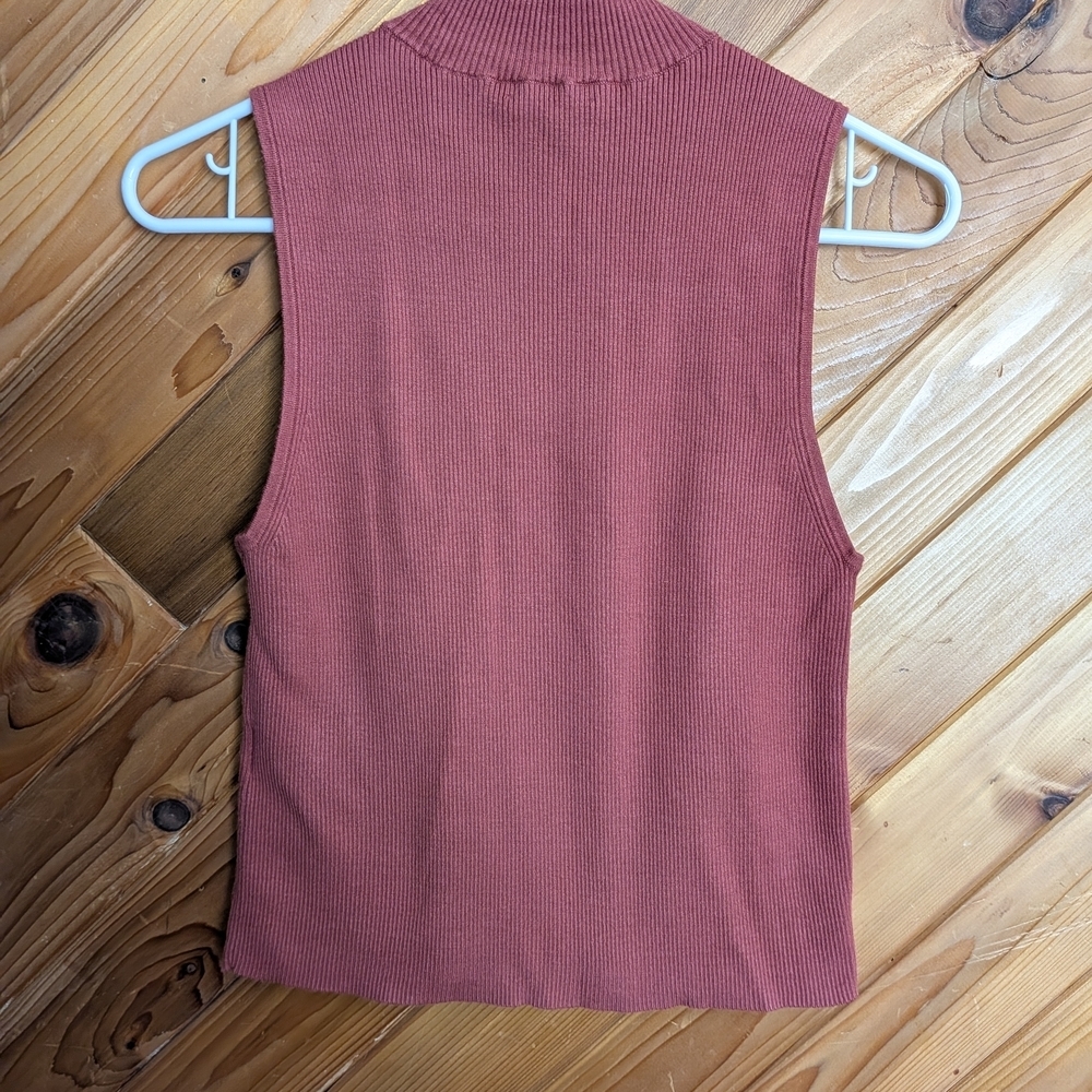 Madewell The Signature Knit Mockneck Sweater Tank

Size Large - Picture 5 of 5